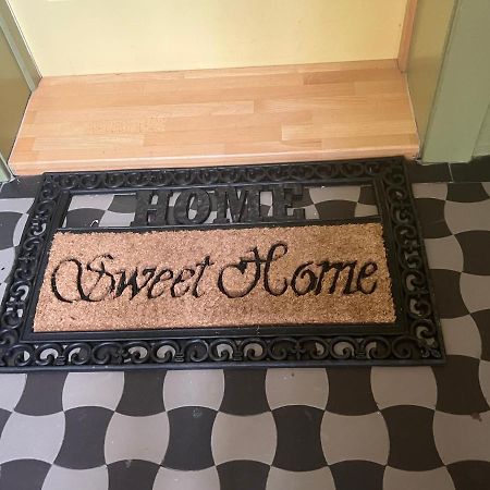 Sweet Home Cozy Dresden Apartment Three Luaran gambar